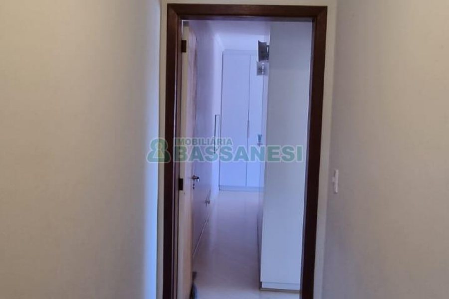 Apartamento com 99m², 2 dormitórios, 1 vaga, no bairro Santa Catarina em Caxias do Sul para Comprar