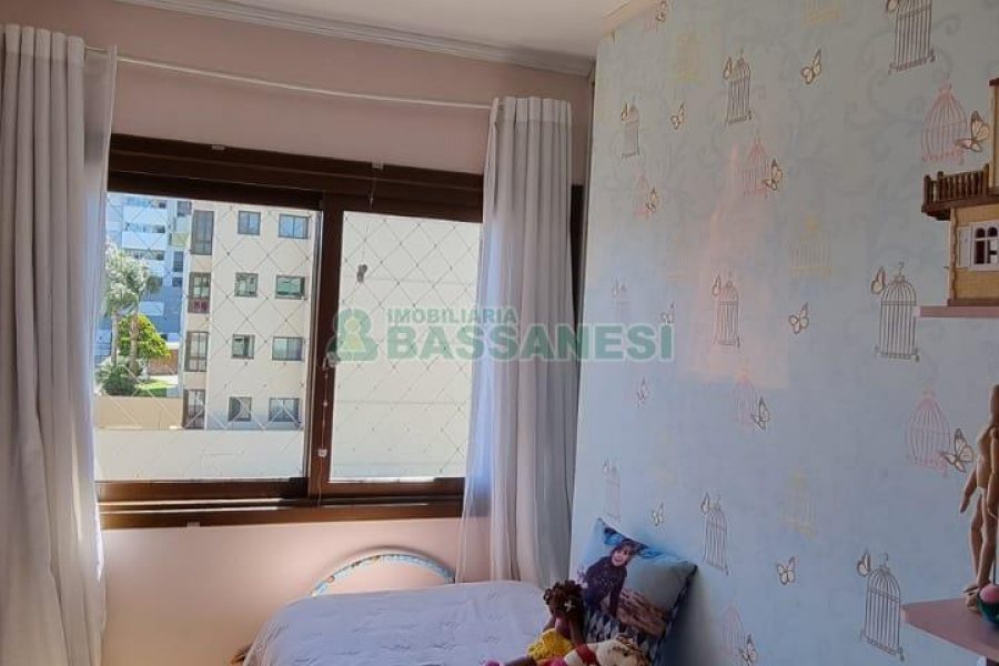Apartamento com 99m², 2 dormitórios, 1 vaga, no bairro Santa Catarina em Caxias do Sul para Comprar