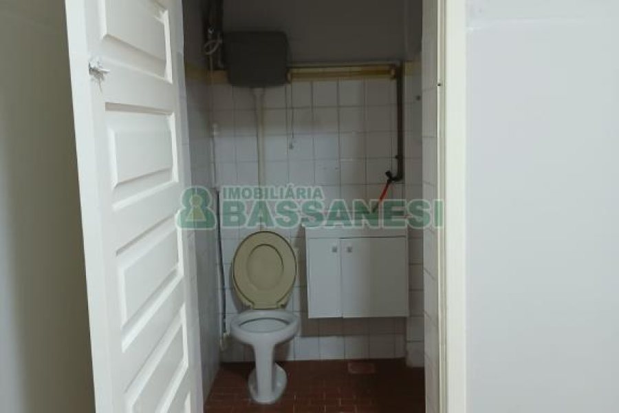 Loja com 50m², no bairro Centro em Caxias do Sul para Alugar