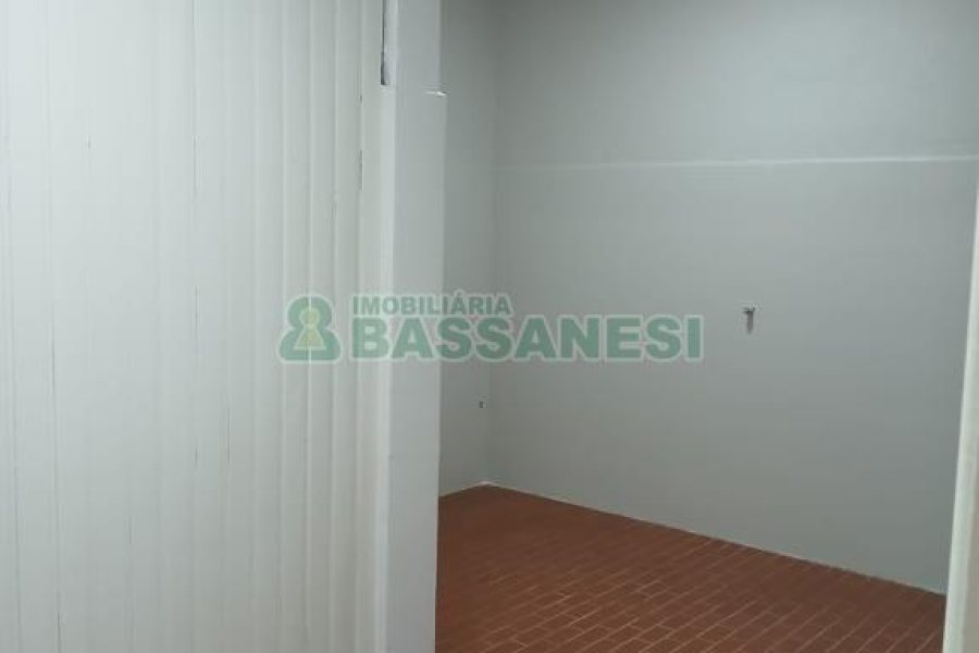 Loja com 50m², no bairro Centro em Caxias do Sul para Alugar