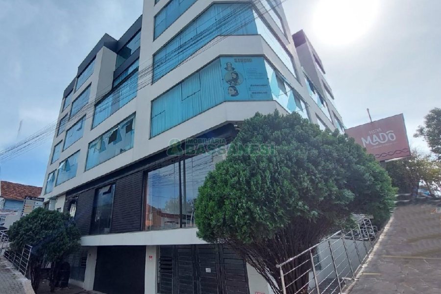 Sala com 60m², no bairro Cruzeiro em Caxias do Sul para Alugar