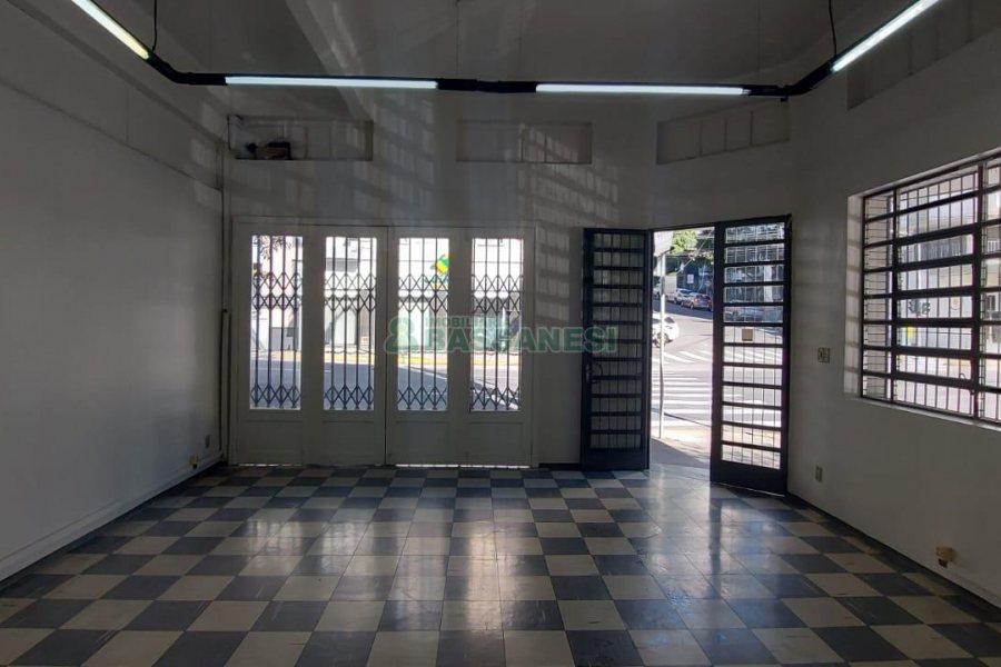Loja com 50m², no bairro Centro em Caxias do Sul para Alugar