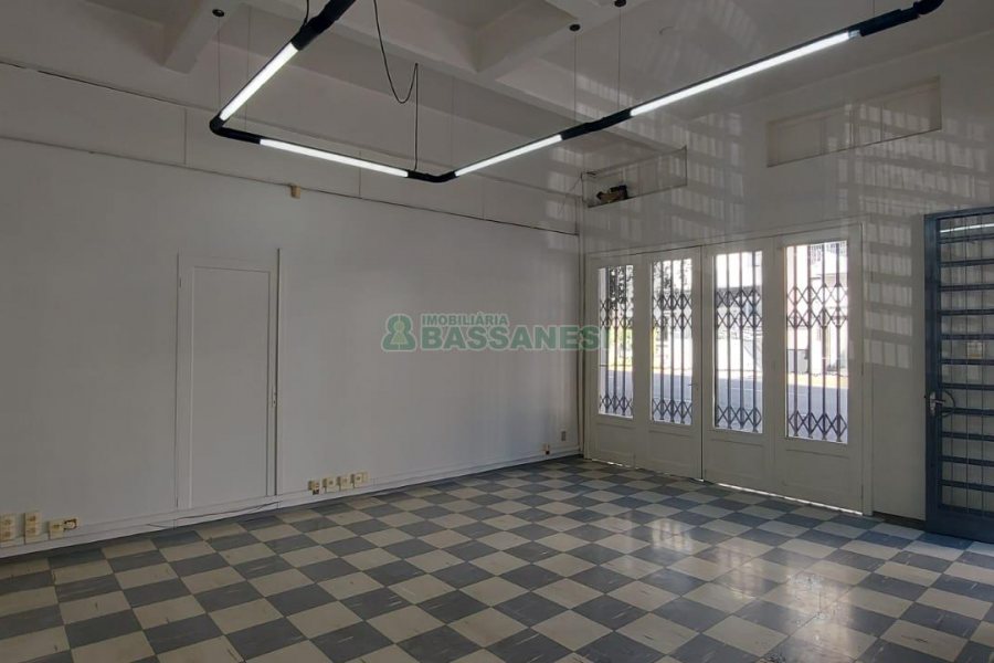 Loja com 50m², no bairro Centro em Caxias do Sul para Alugar