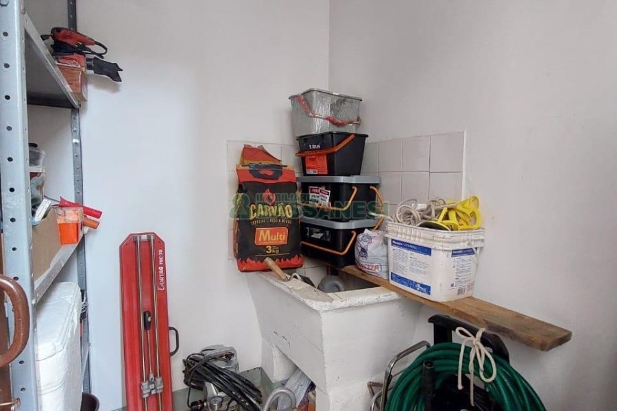 Casa com 70m², 3 dormitórios, no bairro Centro em Caxias do Sul para Alugar