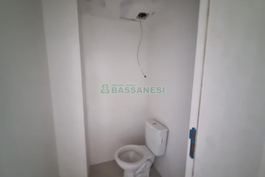 Loja com 236m², no bairro Santa Catarina em Caxias do Sul para Alugar