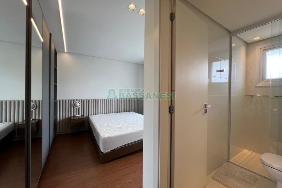 Apto Mobiliado com 145m², 3 dormitórios, 2 vagas, no bairro Panazzolo em Caxias do Sul para Alugar