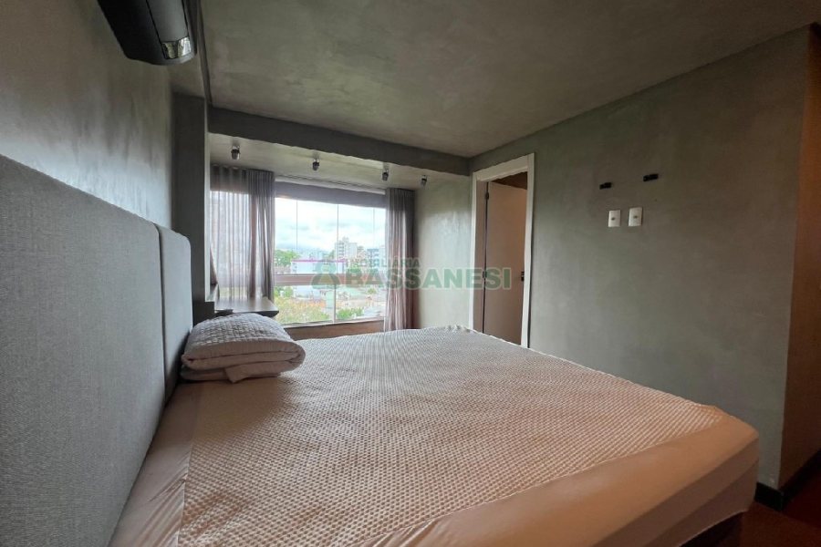 Apto Mobiliado com 145m², 3 dormitórios, 2 vagas, no bairro Panazzolo em Caxias do Sul para Alugar
