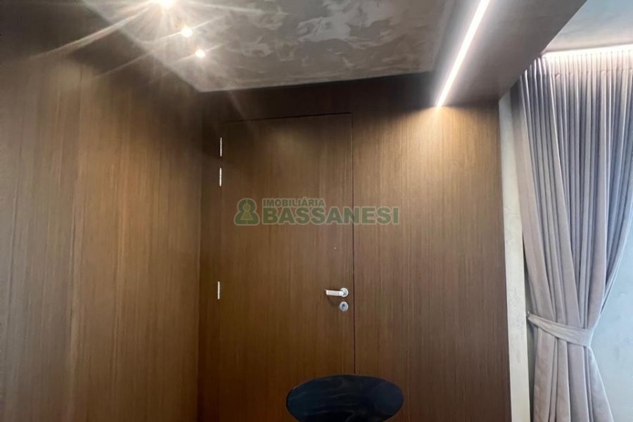 Apto Mobiliado com 145m², 3 dormitórios, 2 vagas, no bairro Panazzolo em Caxias do Sul para Alugar