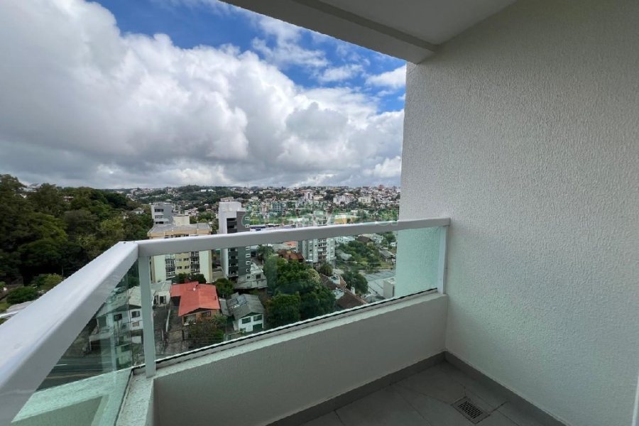 Apto Mobiliado com 145m², 3 dormitórios, 2 vagas, no bairro Panazzolo em Caxias do Sul para Alugar