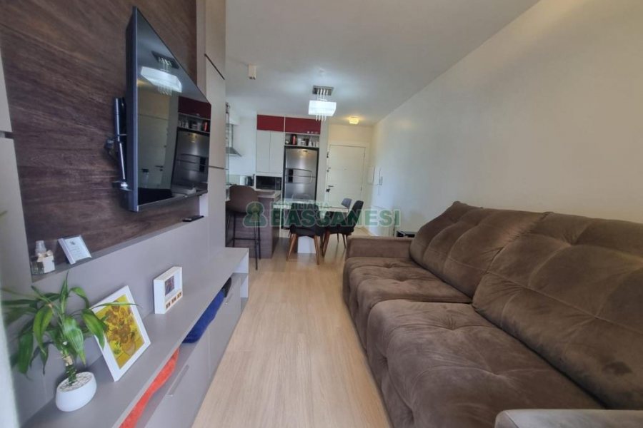 Apto Mobiliado com 79m², 2 dormitórios, 2 vagas, no bairro Panazzolo em Caxias do Sul para Alugar ou Comprar