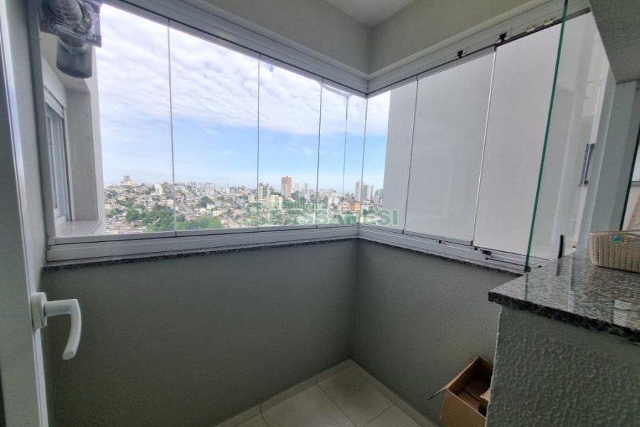 Apto Mobiliado com 79m², 2 dormitórios, 2 vagas, no bairro Panazzolo em Caxias do Sul para Alugar ou Comprar