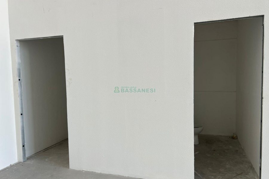 Loja com 250m², no bairro Santa Catarina em Caxias do Sul para Alugar