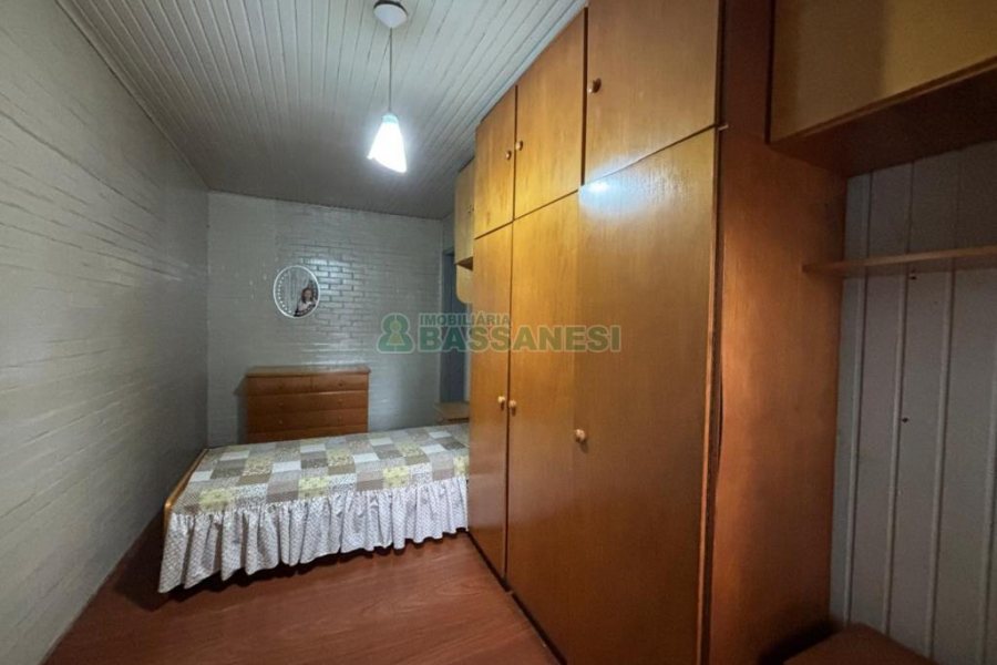 Casa com 63m², 2 dormitórios, no bairro Bela Vista em Caxias do Sul para Alugar