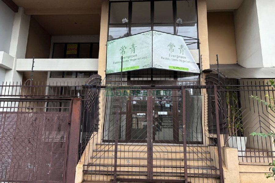 Loja com 380m², no bairro Centro em Caxias do Sul para Alugar