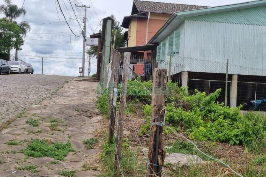 Terreno, no bairro Santa Lúcia em Caxias do Sul para Comprar