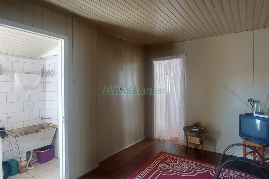 Casa com 172m², 1 vaga, no bairro Nossa Senhora de Fátima em Caxias do Sul para Comprar