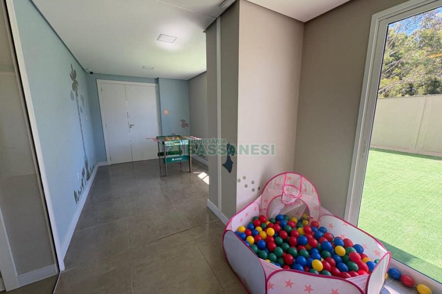 Apartamento com 58m², 2 dormitórios, 1 vaga, no bairro Sanvitto em Caxias do Sul para Alugar