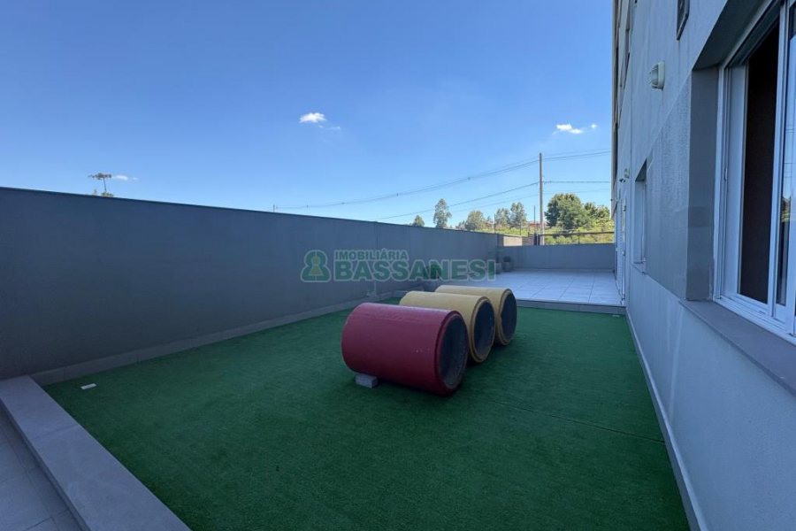 Apartamento com 58m², 2 dormitórios, 1 vaga, no bairro Sanvitto em Caxias do Sul para Alugar