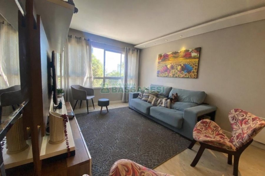 Apto Mobiliado com 102m², 3 dormitórios, 2 vagas, no bairro Universitário em Caxias do Sul para Alugar