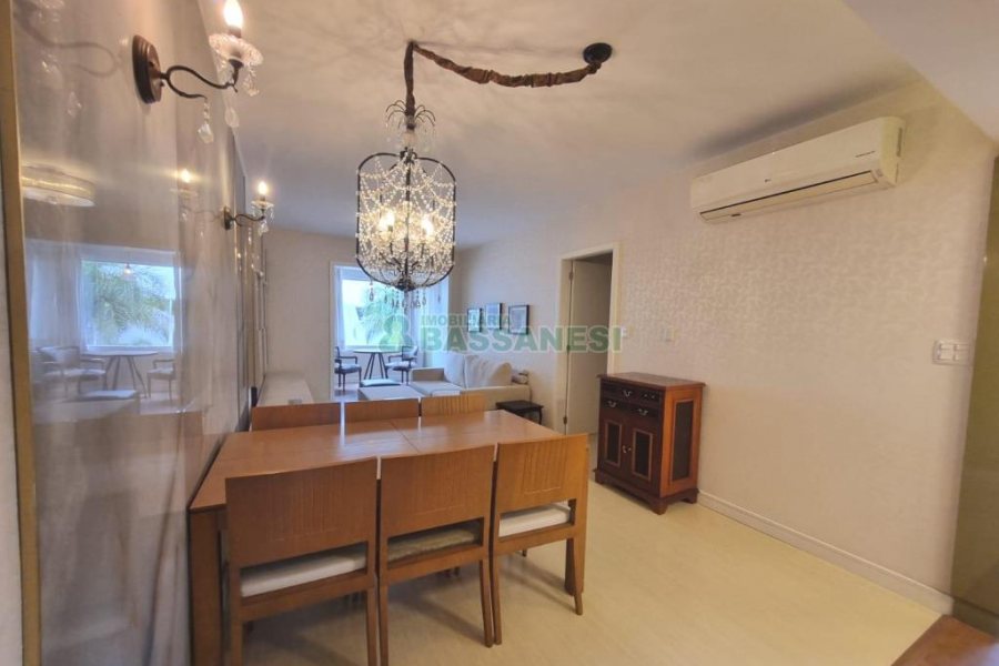 Apto Mobiliado com 110m², 2 dormitórios, 2 vagas, no bairro Rio Branco em Caxias do Sul para Alugar