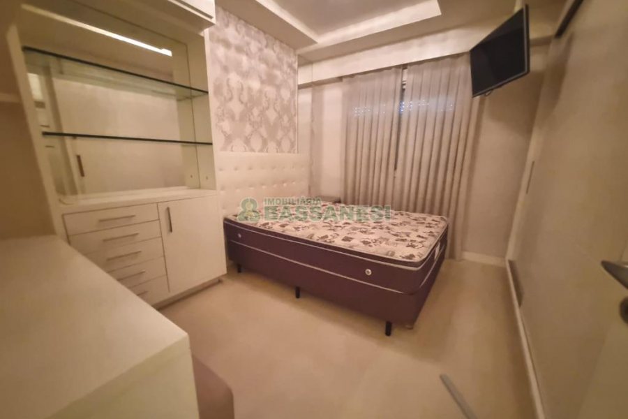 Apto Mobiliado com 110m², 2 dormitórios, 2 vagas, no bairro Rio Branco em Caxias do Sul para Alugar