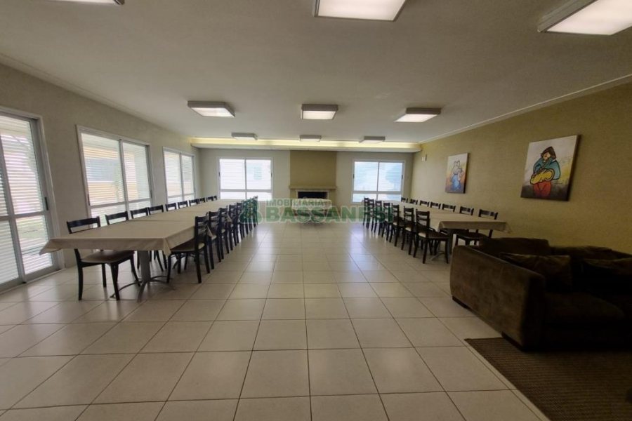 Apto Mobiliado com 110m², 2 dormitórios, 2 vagas, no bairro Rio Branco em Caxias do Sul para Alugar