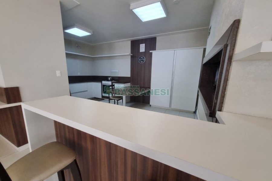 Apto Mobiliado com 110m², 2 dormitórios, 2 vagas, no bairro Rio Branco em Caxias do Sul para Alugar