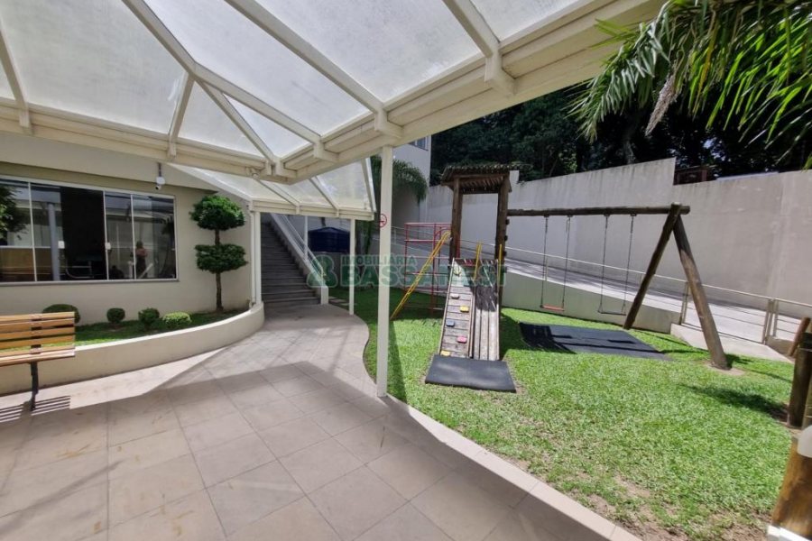 Apto Mobiliado com 110m², 2 dormitórios, 2 vagas, no bairro Rio Branco em Caxias do Sul para Alugar