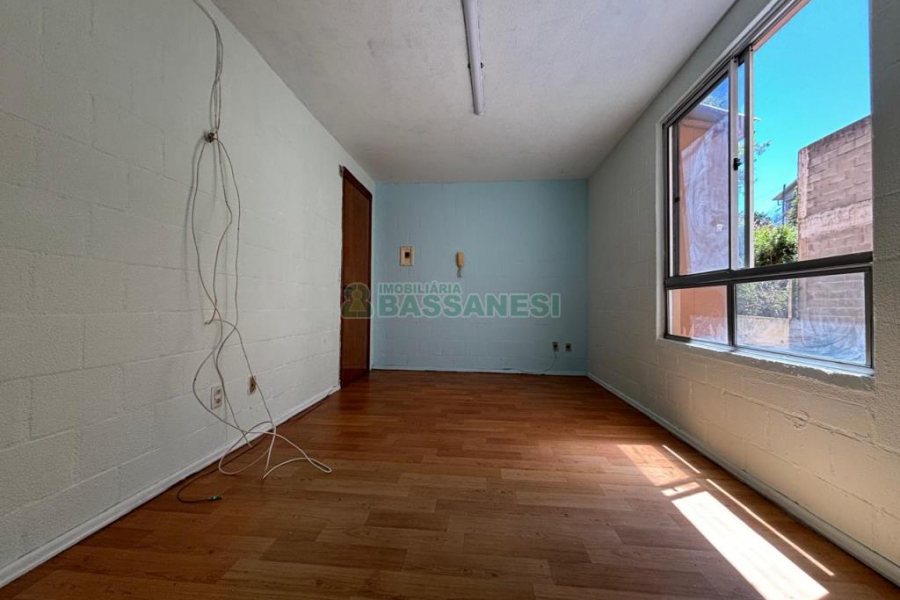 Apartamento com 62m², 2 dormitórios, 1 vaga, no bairro Desvio Rizzo em Caxias do Sul para Alugar