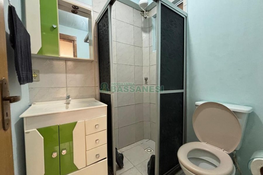 Apartamento com 62m², 2 dormitórios, 1 vaga, no bairro Desvio Rizzo em Caxias do Sul para Alugar