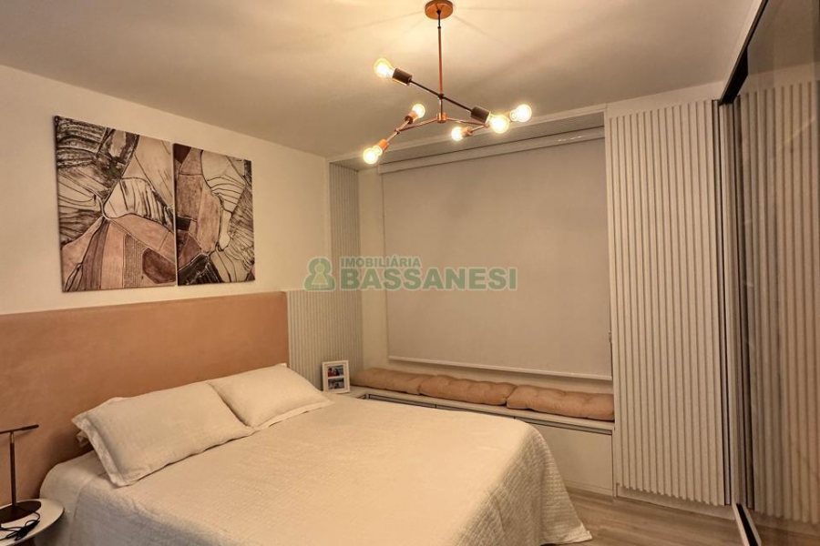 Apto Mobiliado com 111m², 3 dormitórios, 2 vagas, no bairro Cristo Redentor em Caxias do Sul para Alugar