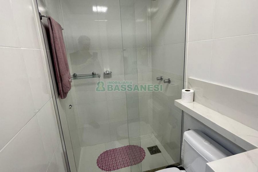 Apto Mobiliado com 111m², 3 dormitórios, 2 vagas, no bairro Cristo Redentor em Caxias do Sul para Alugar