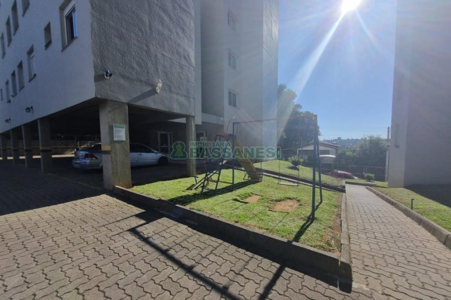 Apartamento com 55m², 2 dormitórios, 1 vaga, no bairro Cidade Nova em Caxias do Sul para Alugar