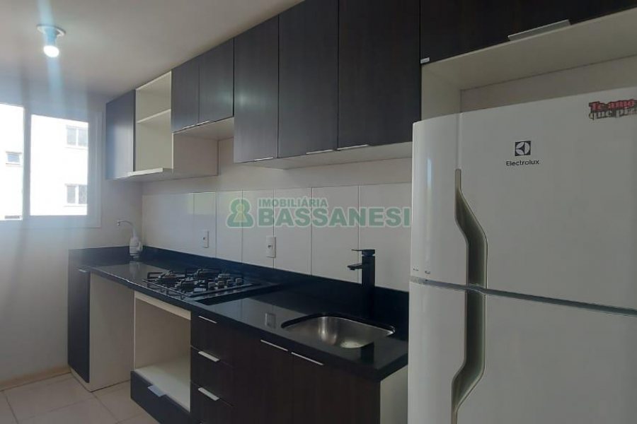 Apartamento com 47m², 2 dormitórios, no bairro São Virgílio em Caxias do Sul para Alugar