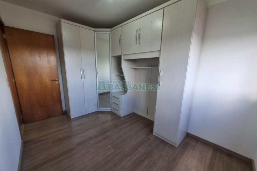 Apartamento com 63m², 2 dormitórios, 1 vaga, no bairro Marechal Floriano em Caxias do Sul para Alugar