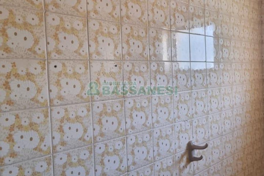 Sala com 150m², no bairro Pio X em Caxias do Sul para Alugar