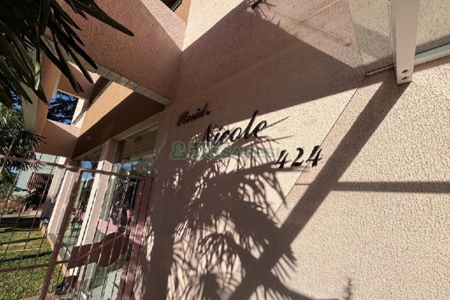 Apto Mobiliado com 92m², 1 dormitório, 2 vagas, no bairro Cruzeiro em Caxias do Sul para Alugar