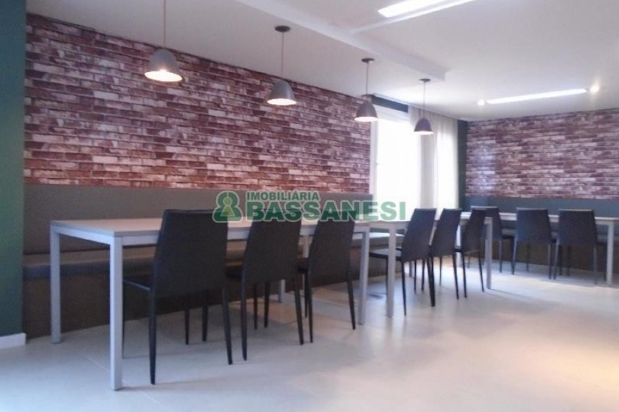 Apto Mobiliado com 88m², 2 dormitórios, 2 vagas, no bairro Villagio Iguatemi em Caxias do Sul para Alugar