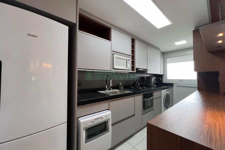 Apto Mobiliado com 88m², 2 dormitórios, 1 vaga, no bairro Villagio Iguatemi em Caxias do Sul para Alugar