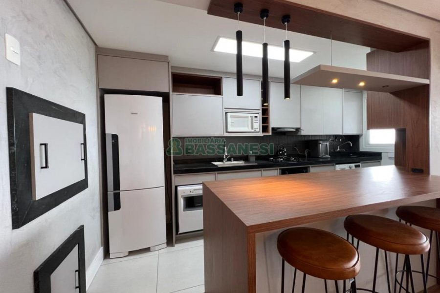 Apto Mobiliado com 88m², 2 dormitórios, 1 vaga, no bairro Villagio Iguatemi em Caxias do Sul para Alugar