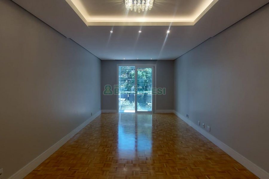 Apartamento com 156m², 3 dormitórios, 1 vaga, no bairro Panazzolo em Caxias do Sul para Alugar