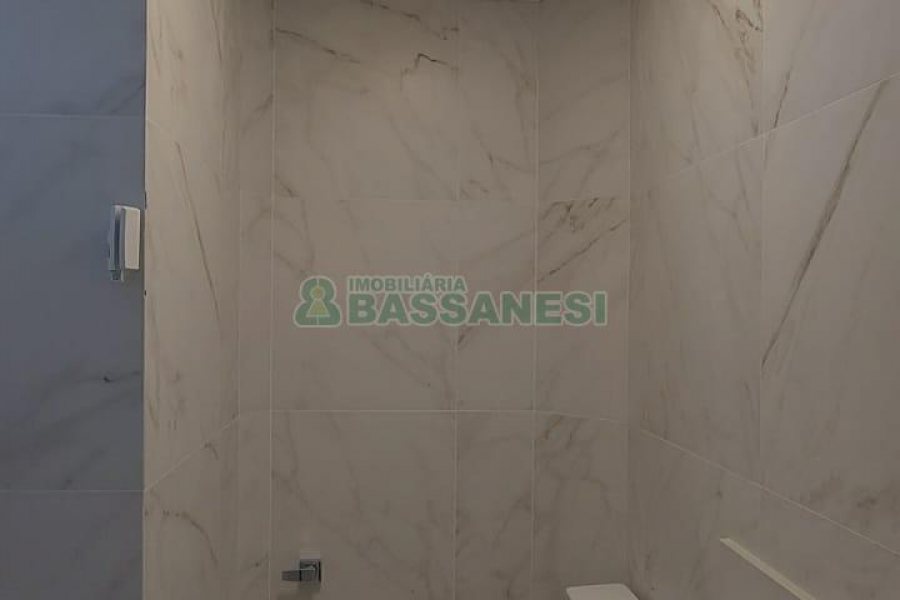 Apartamento com 156m², 3 dormitórios, 1 vaga, no bairro Panazzolo em Caxias do Sul para Alugar