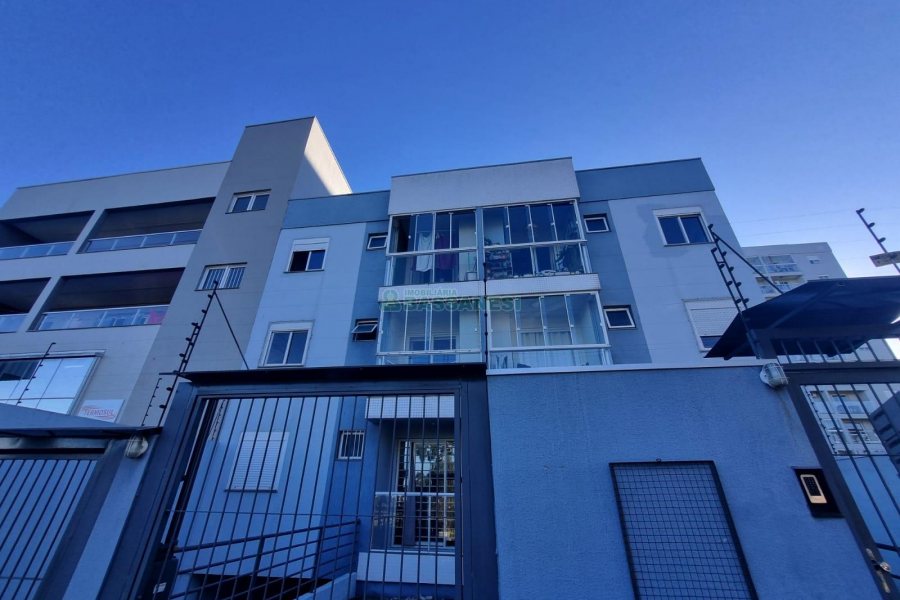 Apartamento com 67m², 2 dormitórios, 1 vaga, no bairro Vinhedos em Caxias do Sul para Alugar