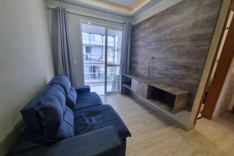 Apartamento com 67m², 2 dormitórios, 1 vaga, no bairro Vinhedos em Caxias do Sul para Alugar