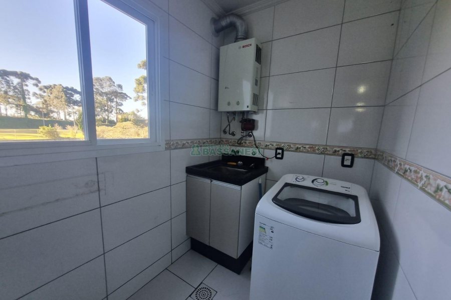 Apartamento com 67m², 2 dormitórios, 1 vaga, no bairro Vinhedos em Caxias do Sul para Alugar