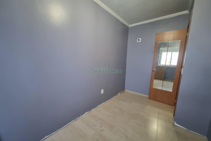Apartamento com 67m², 2 dormitórios, 1 vaga, no bairro Vinhedos em Caxias do Sul para Alugar