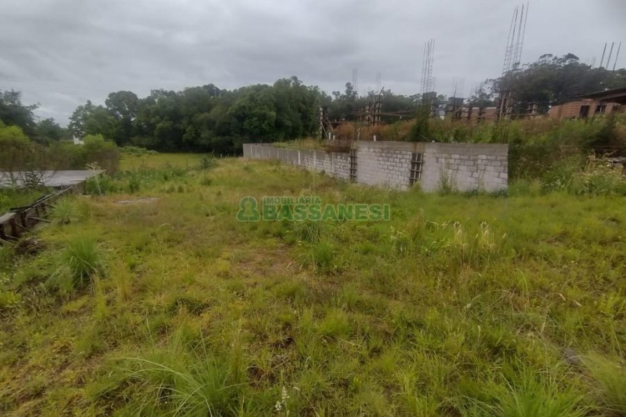 Terreno, no bairro São Giácomo em Caxias do Sul para Comprar