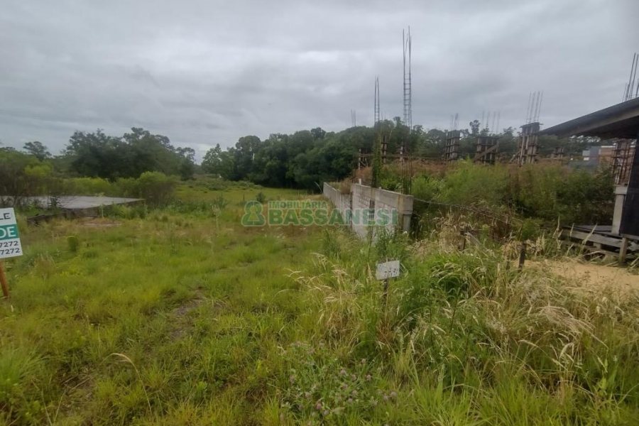 Terreno, no bairro São Giácomo em Caxias do Sul para Comprar