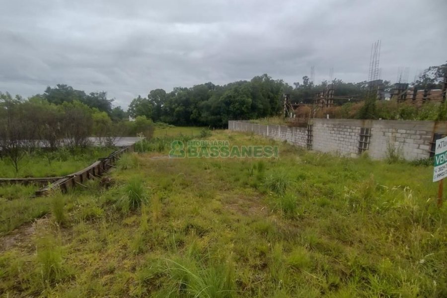 Terreno, no bairro São Giácomo em Caxias do Sul para Comprar