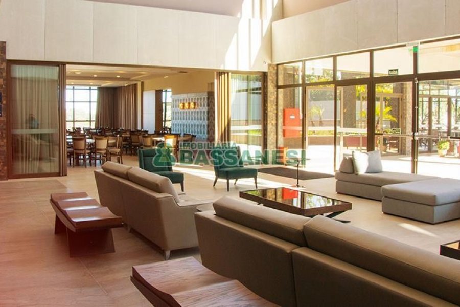 Casa com 400m², 4 dormitórios, 3 vagas, no bairro São Ciro em Caxias do Sul para Alugar